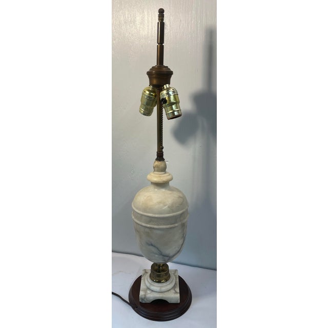 Really nice vintage white marble base table lamp!