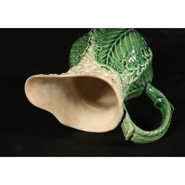 18th-Century Staffordshire Creamware Cauliflower Creamer, Probably by William Greatbach/ Josiah Wedgwood For Sale In Philadelphia - Image 6 of 8