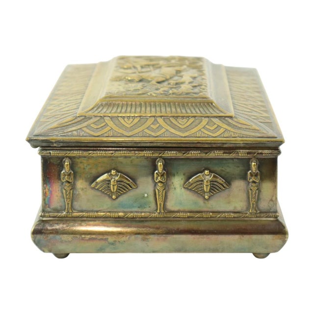 Art Deco Silver-Plated Chest Trinket Box with Egyptian Motifs For Sale - Image 13 of 17