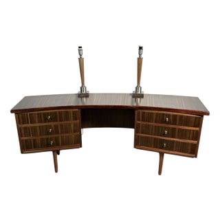 Mid-Century Curved Walnut Executive Desk from Morris of Glasgow, 1950s For Sale