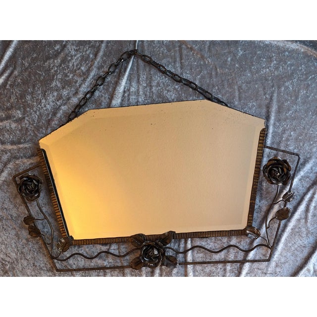 French Art Deco Wall Mirror, 1930s, in Good conditions. Designed 1920 to 1949