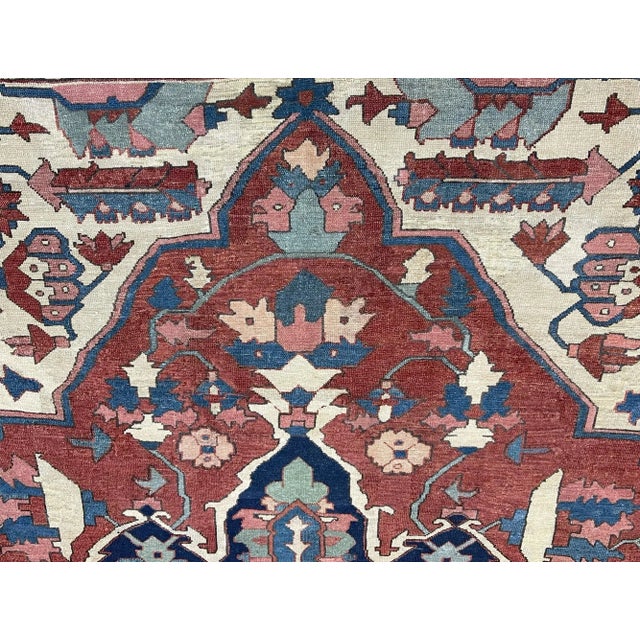 Late 19th Century Antique Persian Serapi Rug 9’9” X 12’4” For Sale - Image 5 of 9