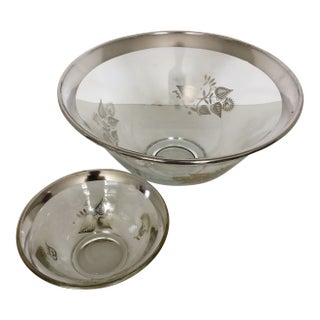 Georges Briard Chip and Dip Bowls - Set of 2 For Sale