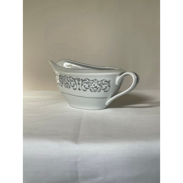 Mid 20th Century Lancaster Gravy Boat For Sale - Image 4 of 9