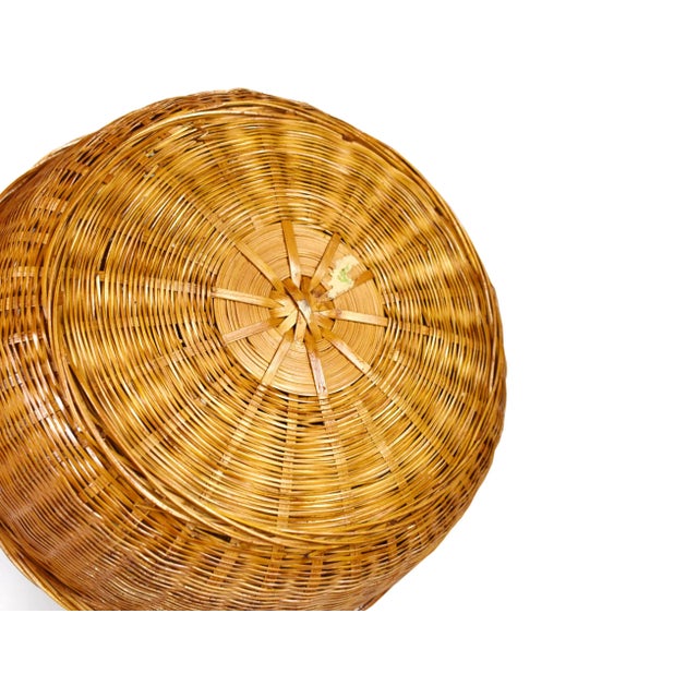 Wood Vintage Hand Woven Wicker Round Lidded Storage Basket For Sale - Image 7 of 8