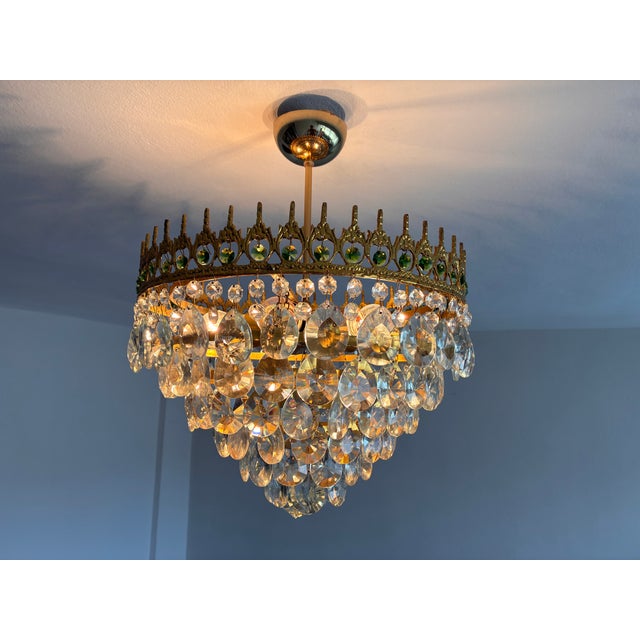 Vintage Brass & Original Emerald Green Crystal Crown Cascade Chandelier – 5 Light For Sale - Image 17 of 17