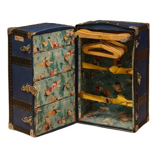 Blue Wardrobe Trunk for Dolls from the Cosmopolis Brand, 1920s For Sale