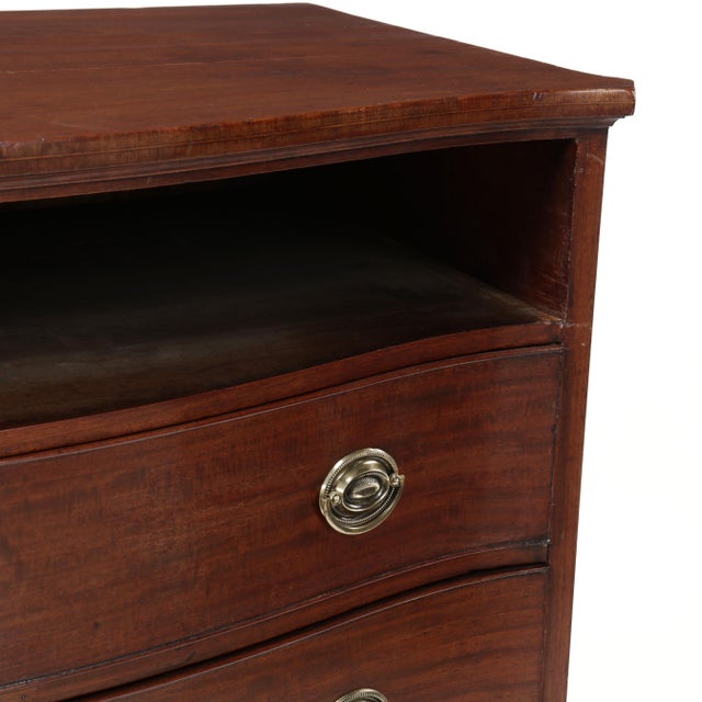 Late 18th Century George III Mahogany Inlaid Serpentine Front Chest of Drawers For Sale - Image 10 of 18