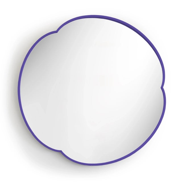 In India and China you can find the earliest finds of a link between flower and love. The 4000-year old finds tell us...