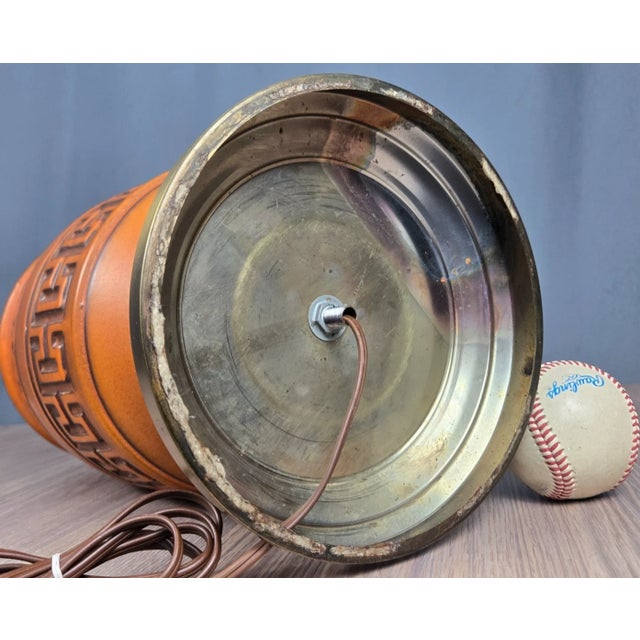 1960s Large Orange Dimensional Ceramic & Brass Mid Century Table Lamp For Sale - Image 18 of 18