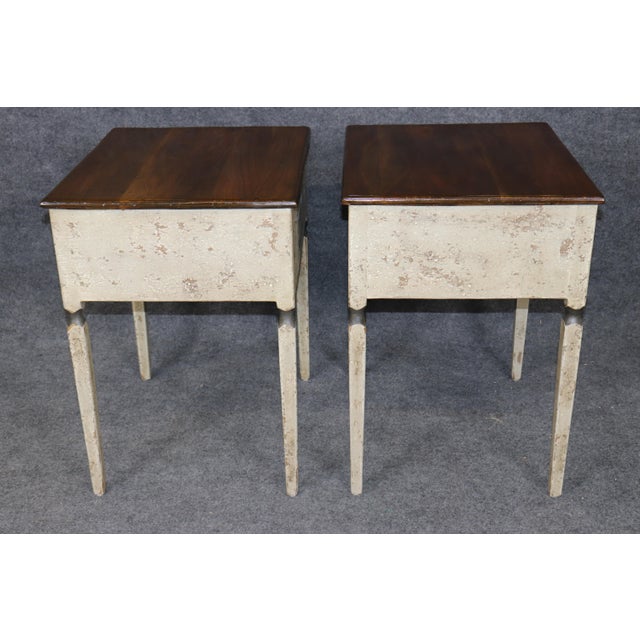 This elegant pair of 1970s Venetian-style end tables embodies the timeless romance and artistry of traditional Italian...