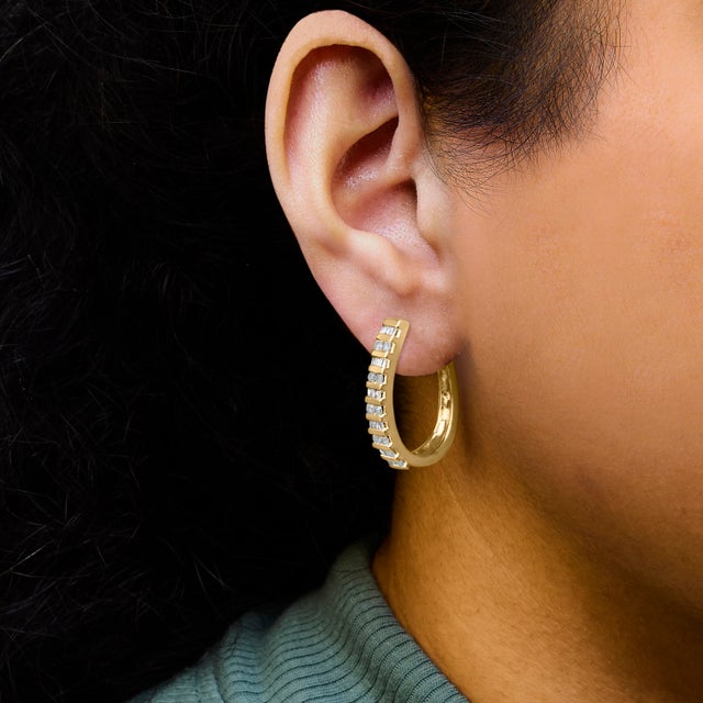 Early 21st Century 10K Yellow Gold 1.0 Cttw Round and Baguette-Cut Diamond Hoop Earrings (I-J Color, I2-I3 Clarity) For Sale - Image 5 of 6