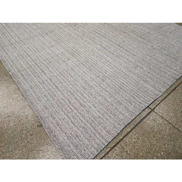 Galerie Shabab Collection Mid-20th Century Turkish Flatweave Kilim Accent Carpet For Sale In New York - Image 6 of 8