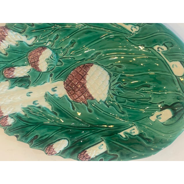 French French Majolica Asparagus & Artichoke Barbotine Platter by Bavent, C. 1900 For Sale - Image 3 of 13