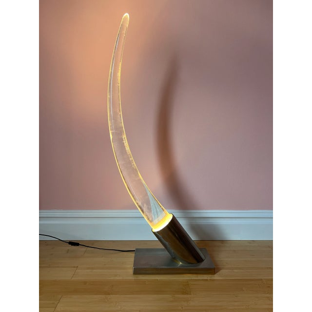 Transparent Vintage Large Acrylic Glass Tusk Table Lamp From Maison Jansen, 1970s For Sale - Image 8 of 12