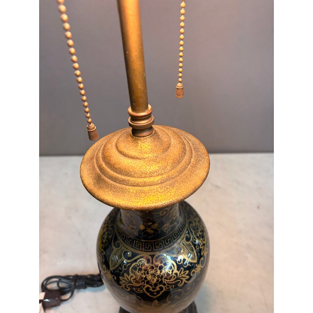 Early 19th Century Early 19th Century Black Glaze and Gilt Chinese Floral Table Lamp For Sale - Image 5 of 10