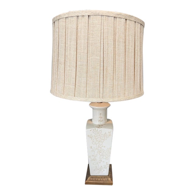 Mid 20th Century Asian White Floral Embossed Lamp For Sale