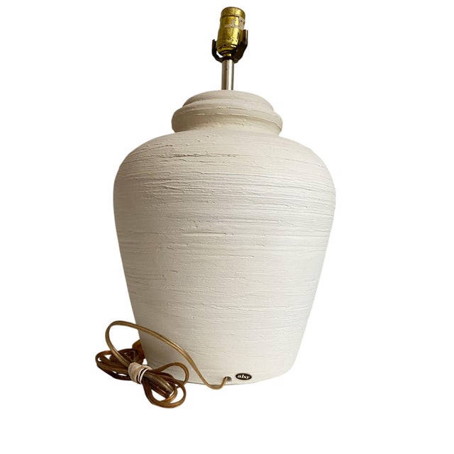 Mid-Century Modern Late 20th Century Post Modern Alsy Textured Plaster Ginger Jar Lamp For Sale - Image 3 of 4