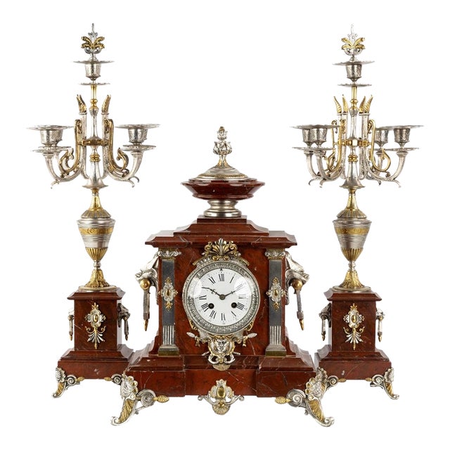 H & F Paris Circa 1900 Belle Époque Wolf Heads Garniture, Rouge Royal Marble For Sale