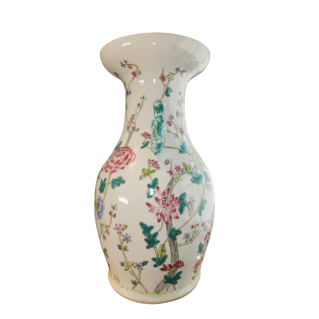 Stunning second half 20th century Chinese Famille Rose floral vase with apocryphal Qianlong mark to base, in excellent...