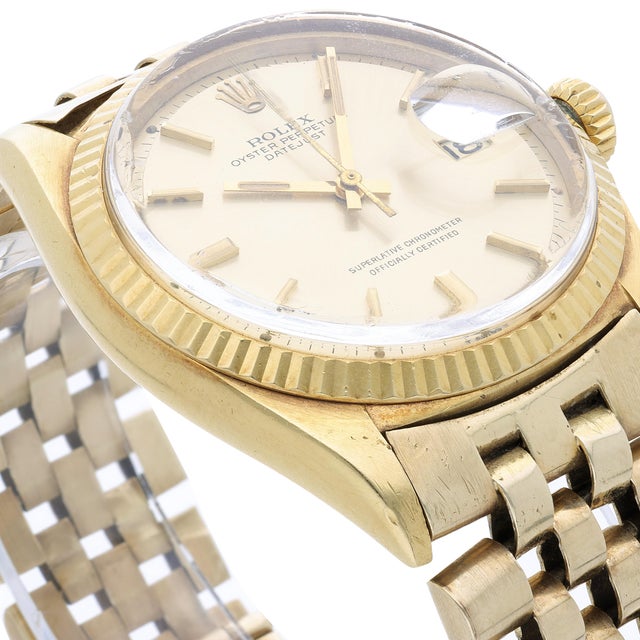 1960s Vintage Rolex Datejust 1601 14k Yellow Gold Pie Pan Dial Jubilee Bracelet Watch For Sale - Image 5 of 15