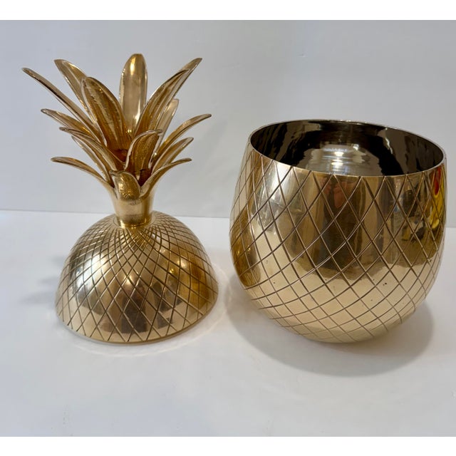 1960s Extra Large Brass Pineapple Ice Bucket, Hollywood Regency Style For Sale - Image 4 of 11