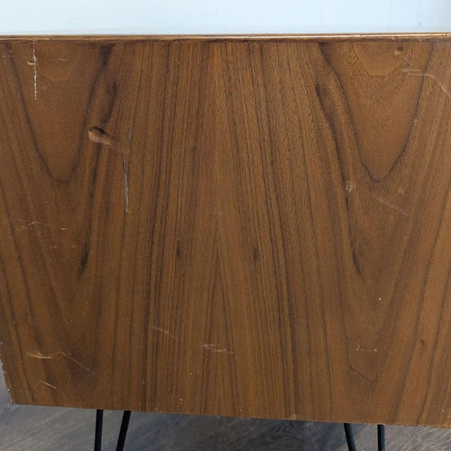 Mid-Century Modern 6-Drawer Dresser With Hairpin Legs For Sale - Image 9 of 11