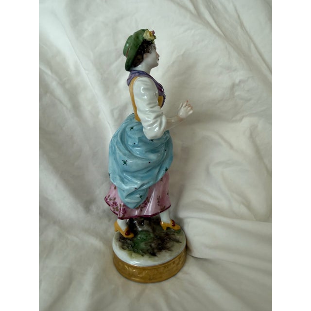 Antique German Porcelain Figurines, Produced by the Oldest Volkstedt Porcelain Factory (Aelteste Volkstedter Porzellanmanufaktur). For Sale - Image 9 of 11