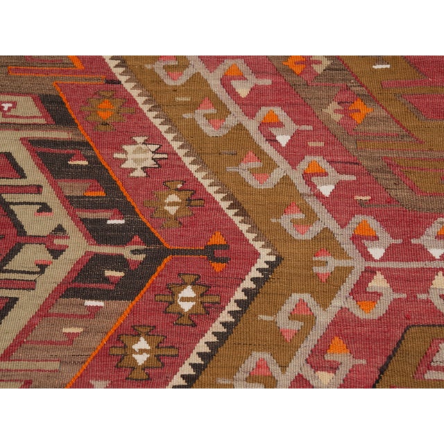 1970s Vintage Handmade Wool Cotton Pink Runner Rug For Sale In San Francisco - Image 6 of 11