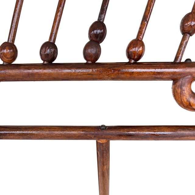 Large Stick and Ball English Victorian Campaign Floor Easel in Turned Wood 1900s For Sale - Image 9 of 13