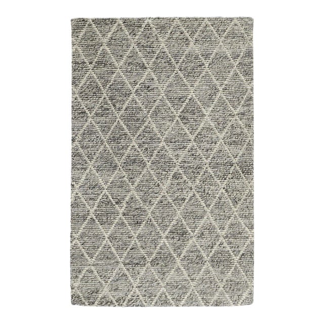 Soft Gray Diamond Loop Rug 5x8 For Sale