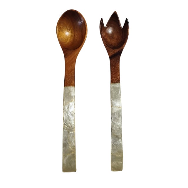 1960s Mid Century Modern Genuine Shell-Craft Products Capiz & Wood Salad Set - 7 Pieces For Sale - Image 10 of 17
