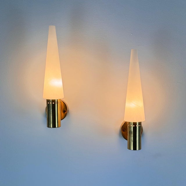Brass and White Opaline Glass Wall Lights from Hans-Agne Jakobsson Ab Markaryd, Sweden, 1960s, Set of 2 For Sale - Image 3 of 18