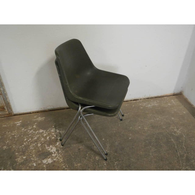 Chairs by Robin Day for S.A.M.U. Hille, 1970s, Set of 2 For Sale - Image 9 of 10