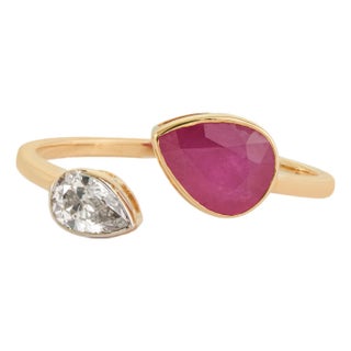 Pear Cut 1.45ct Ruby Diamond Open Face Modern 14k Gold Ring Size 4 For Sale