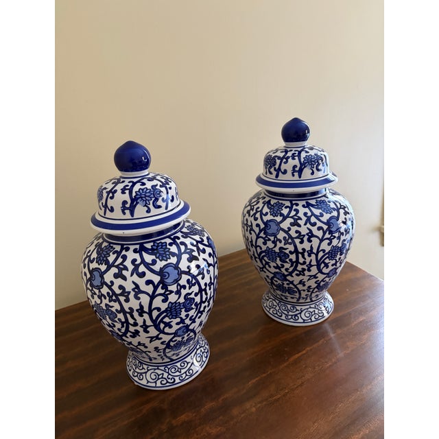 Chinoiserie Chinoiserie Blue and White Porcelain Ginger Jars, Pair For Sale - Image 3 of 6