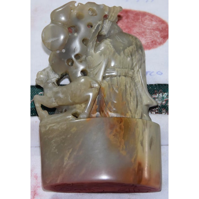 1960s Chinese Hand Carved Shoushan Stone God of Longevity & Prosperity Store Seal For Sale In Palm Springs - Image 6 of 9