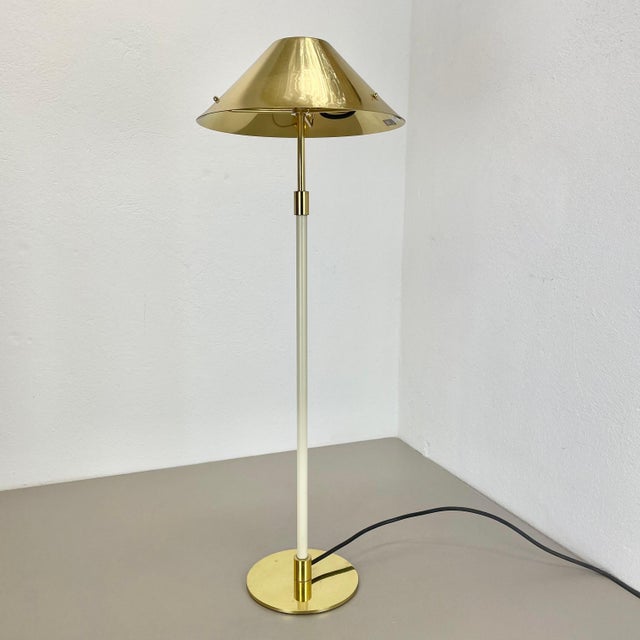 Modern Large Modernist Brass Table Light from Anta Leuchten, Germany, 1980s For Sale - Image 3 of 17