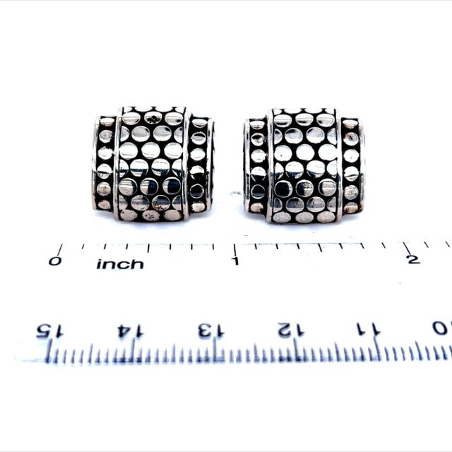 Modern Late 20th Century John Hardy Estate Mens Dot Cufflinks Sterling Silver, A Pair For Sale - Image 3 of 8