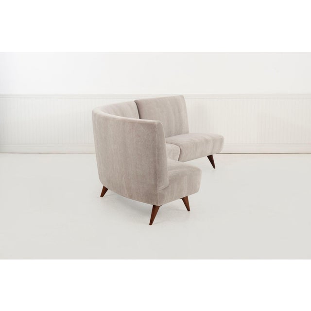 1950s Gio Ponti Style Sectional Sofa by Hisa, Italy – Mohair Upholstery, Walnut Legs For Sale In Chicago - Image 6 of 10