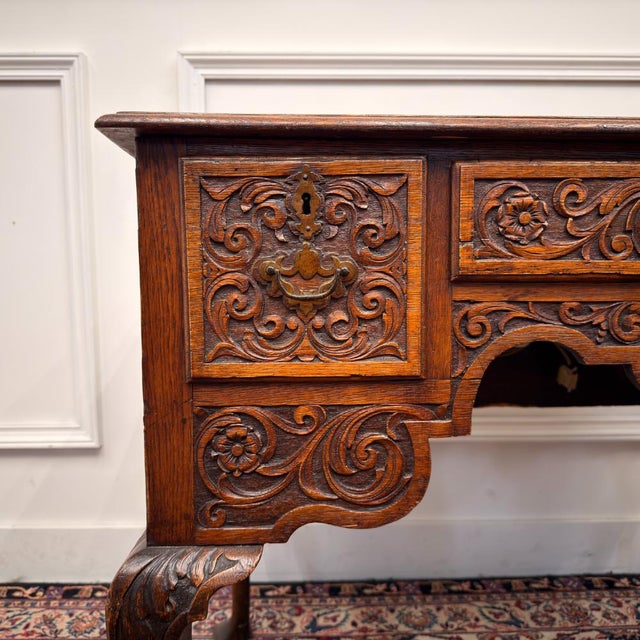 Brown Antique English Writing Desk in Oak For Sale - Image 8 of 15