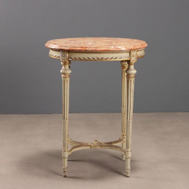 Italian Neoclassical Style Coffee Table in Wood For Sale - Image 10 of 11