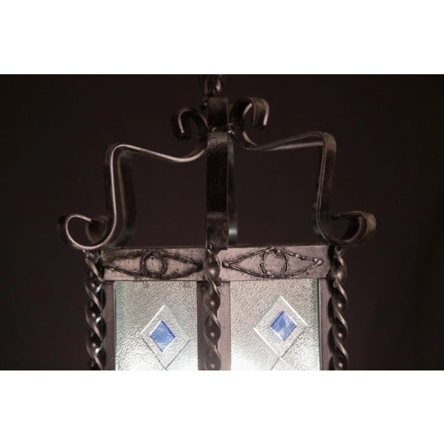 Splendid Italian lanterns made around the 1960s. Measurements: 90 cm in height and 30 in diameter, 50 cm without chain....