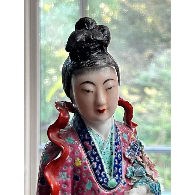Rose Early 20th Century Early Republic Period, Chinese Famille Rose Porcelain Figure of Late Qing Lady For Sale - Image 8 of 10