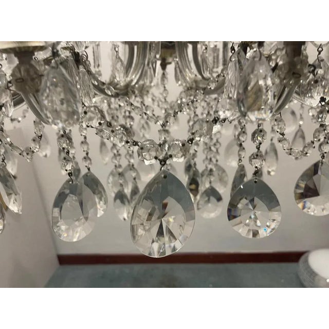 Large Crystal Maria Teresa Chandelier with 24 Lights, 1960s For Sale - Image 4 of 13