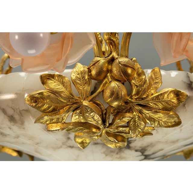 French Art Nouveau Chandelier with Alabaster Bowl & Pink Glass Shades, 1920 For Sale - Image 14 of 18