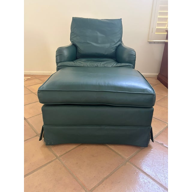 1970s Vintage Baker Furniture Luxurious Recliner & Arm Chair Pair and 2 Ottomans For Sale - Image 5 of 16