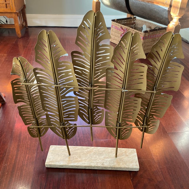 Banana Leaf Metal Sculpture With Distressed Gold Tone Finish Mounted on a Marble Base For Sale - Image 4 of 12