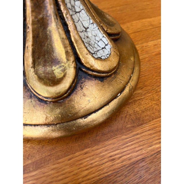 A Pair of Hollywood Regency Neoclassical Revival Style Trophy Table Lamps. Circa 1960s For Sale In Miami - Image 6 of 18