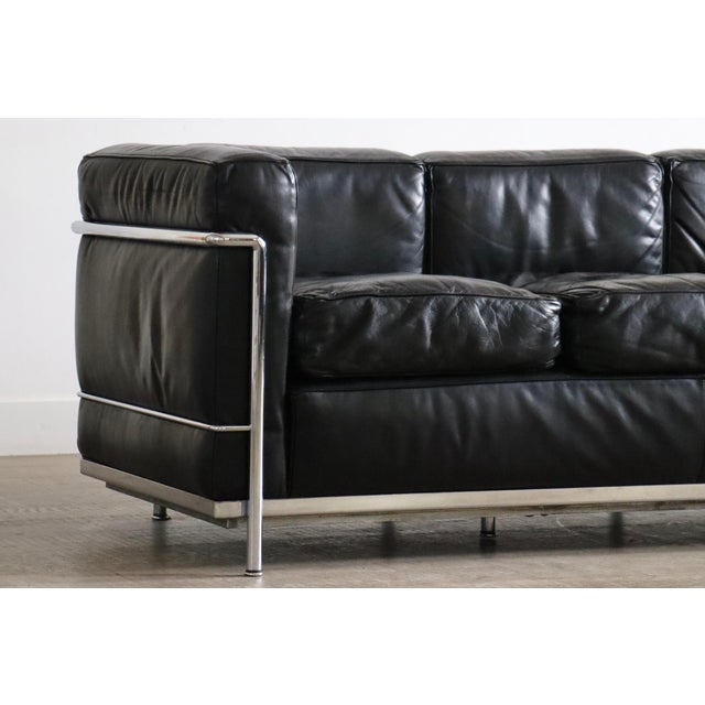 1960s LC2 Three-Seater Sofa by Charlotte Perriand for Cassina, 1960s For Sale - Image 5 of 13